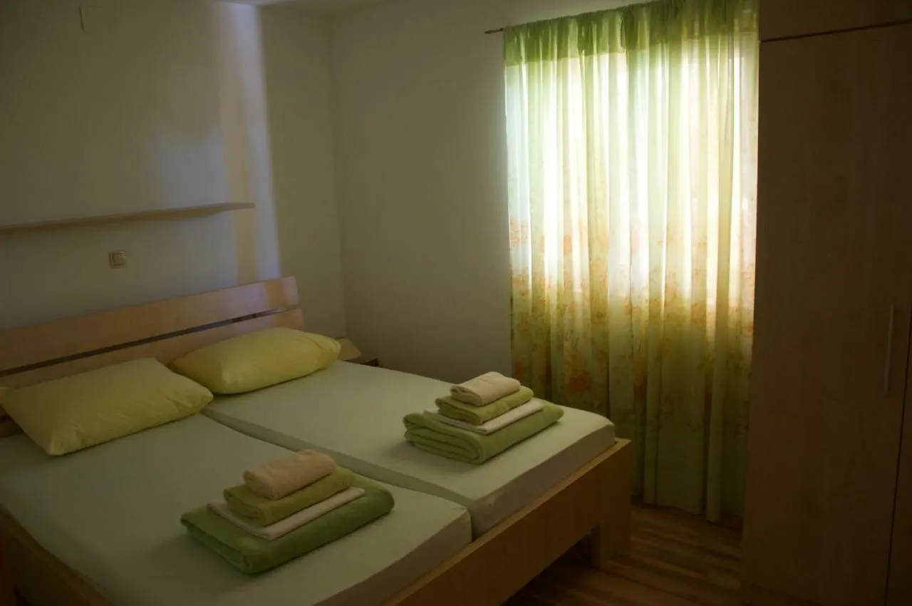 Apartment Viveniti Klenovica