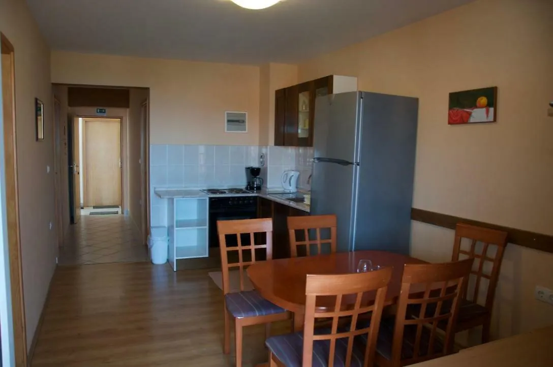 Apartment Viveniti Klenovica