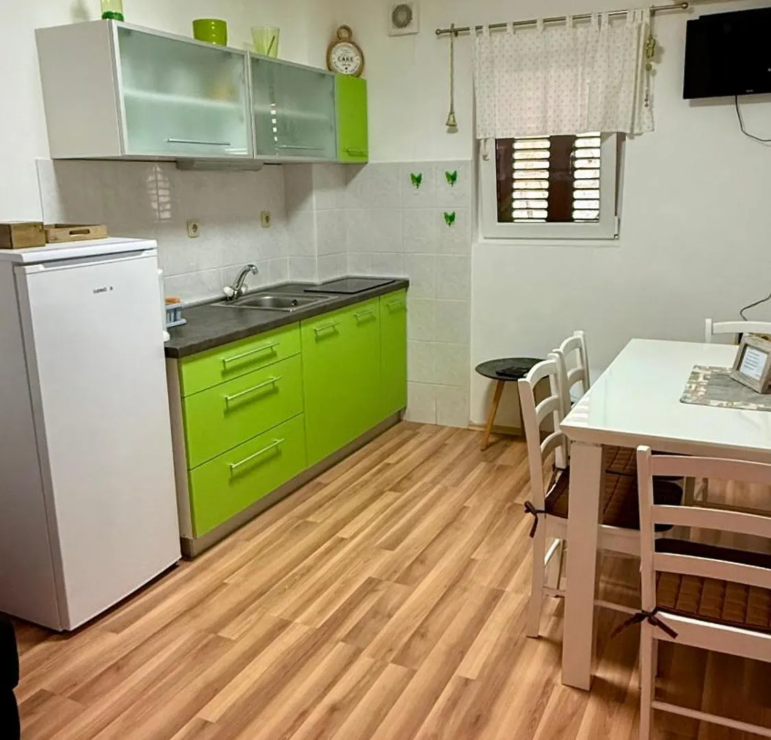 Apartment Viveniti Klenovica