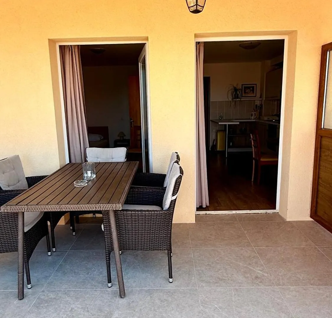 Apartment Viveniti Klenovica