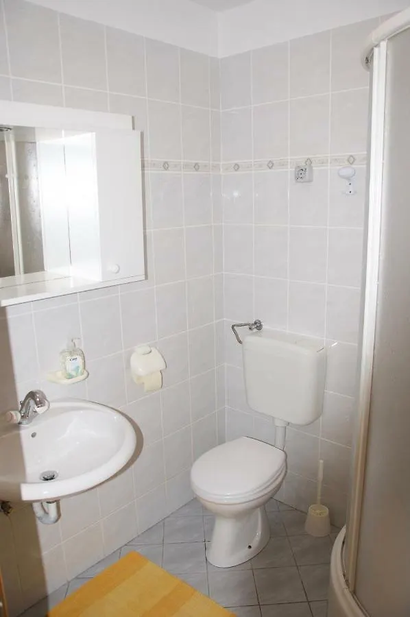 Apartment Viveniti Klenovica